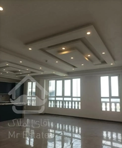 فروش واحد 140متر3خواب اکازیون شیخ زاهدلاهیجان
