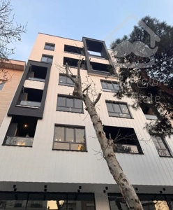 ۱۵۰ متر سازه برند کلید نخورده