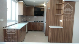 ۱۳۵ متر آبشار تهران، دریاچه، شهرک راه آهن