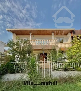 ویلا تریبلکس فول تجهیزات // شهرک رو به دریاچه