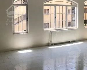 115+20متر/دوخواب/بالکن‌قابل‌چیدمان/فول