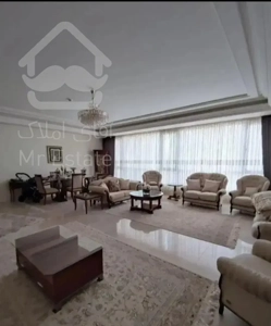 126متر/3خ/گلستان جنوبی/پرده خور/خوش نقشه