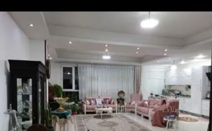 اجاره ۱۲۵ متر/۲ خواب/بافت ویلایی شهرک ناز