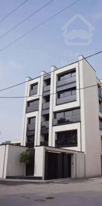 آپارتمان ۱۳۵ متر ، کوچه۱۶متری لاله «جابر انصاری»