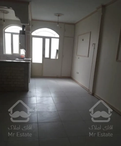 اپارتمان ۴۰متر/سرمایه گذاری/پارکینگ دار/خانی اباد