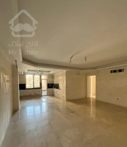 فروش آپارتمان ۱۲۰ متری ۳ خوابه در قنات‌کوثر