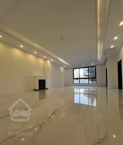 ۲۴۰ متر/۳ خواب مستر/مدرن/تراس بزرگ/۳ پارکینگ