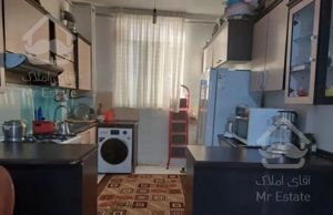 آپارتمان ۷۶ متری جمالزاده شمالی