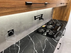 سعادت آباد کوی فراز ۱۶۸متر۳خواب ۲پارکینگ سندی