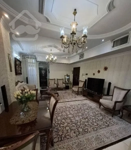 72 متر منیریه