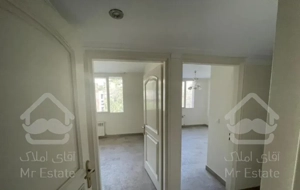 ۲۰۰ متر درکه ۳ خواب دارای یک مهمانخانه ۴۰ متری