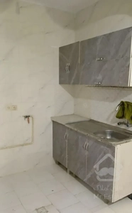 ۴۰ متر زیر همکف