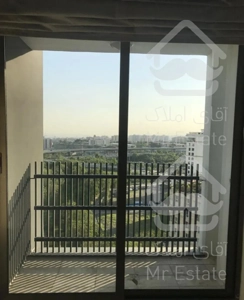 آپارتمان ۱۴۵متری (برج باغ )