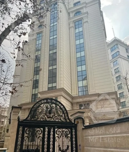 ۱۷۵ متر سه خواب