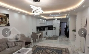 فروش واحد 78 متری خوش نقشه کلویر/پشت زمین ورزشی