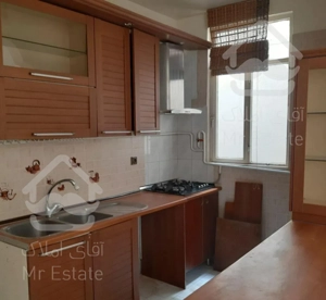 ۶۲ متر دو خواب شربیانی شرقی