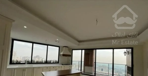 ۱۳۲ متر، سرتا سر پرده خور ، شمال هخامنش