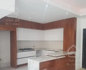 108متر فول امکانات رو به افتاب خوش نقشه فاز4