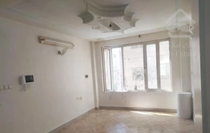 آپارتمان/۵۰متری/با پارکینگ/تک واحدی