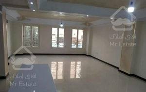 ۶۲ متر فول امکانات سالن پرده خور«بالکن بزرگ»