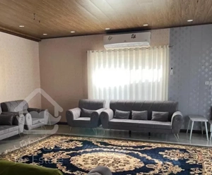 خانه ویلایی دربست ۳ خواب(گلشن)