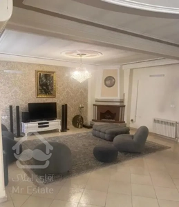 اپارتمان تک واحدی فاصله باجاده اصلی ۳۰متر کوچه دنج