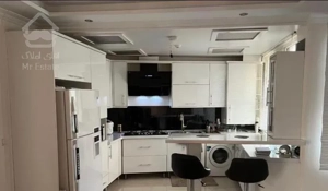 ۸۳متر/ شهرک‌نفت/مناسب دوستان مجرد/فرعی دنج