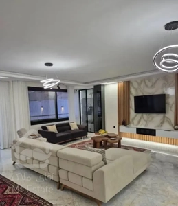 ۲۱۵متر۳خ/ط۳/استخردار/تک واحد/دونبش مهراباد