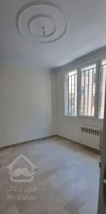 ۶۰ متر فول فول امکانات