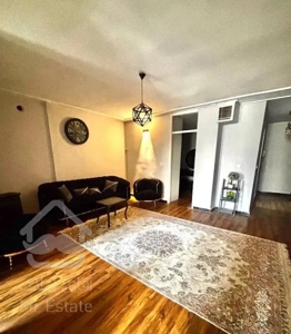 ۶۸متر/دو خوابه/خیابان اصلی دهکده (پارکینگ اختصاصی)