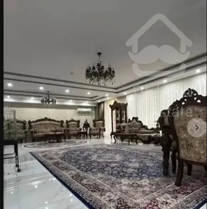 اجاره آپارتمان ۳۰۰متری ۳خواب ولیعصر/مصدق غرق نور