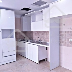 آپارتمان/نوساز/شهران/۸۰متر/۲خواب