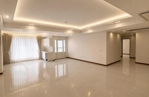 فرصت خرید۱۸۰متر۳خواب جنوبی/۲پارکینگ/زیرقیمت بازار