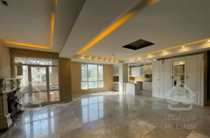 گلزار ۱۵۰ متر/سه خواب نوساز/غرق نور