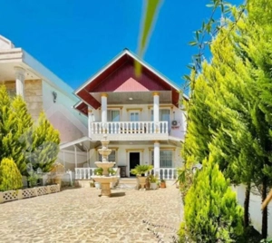 ویلا دوبلکس ۳۰۰متری/سنددار/داخل شهرک با اصالت