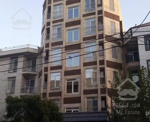 صادقیه گلناز شمالی. 97 متر شیک