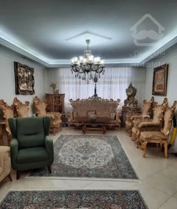 فروش آپارتمان ۱۰۰ متری ۲ خوابه طبقه ۳ در لویزان