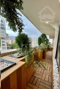 نیاوران ۴۲۰ متر ۴ خوابه چشم انداز جنوب و شمال