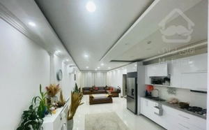 اپارتمان ۲خوابه ۱۱۰ متری حیاط دار