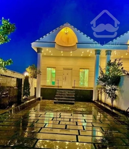 ویلا باغچه مدرن ۱۷۹ متر شهرکی سندتکبرگ