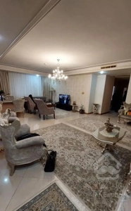 آپارتمان ۱۳۶متری سه خواب گلزار