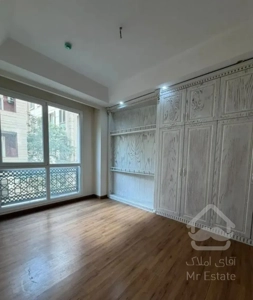 نوساز / دیباجی