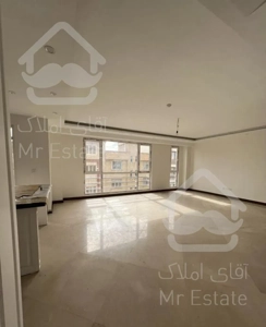 75متر/پونک/سالن پرده خور/۱۰ ساله