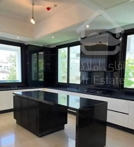 ۱۳۳ متر ۳ خواب کلید نخورده منظریه مدرن