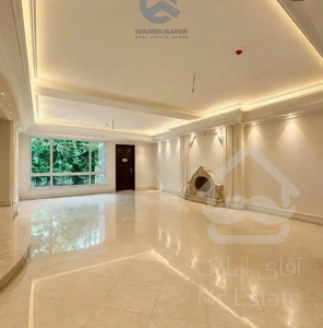 آپارتمان 240 متری*تاپ لوکیشن