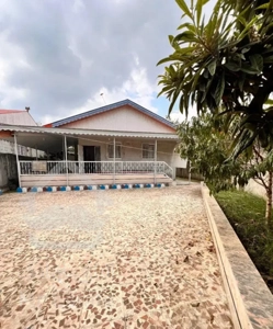 ویلایی دوخواب نزدیک شهر