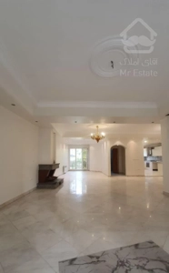 ۲۰۰متر آپارتمان تکواحدی بهترین فرعیِ شهرکی گیت دار