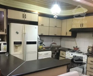 ٧٤ متر پونک