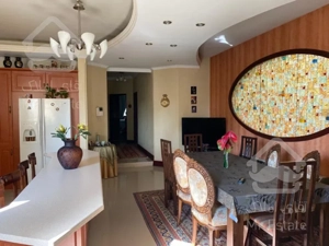 رهن و اجاره آپارتمان ۱۱۰ متری ۲ خوابه نیاوران