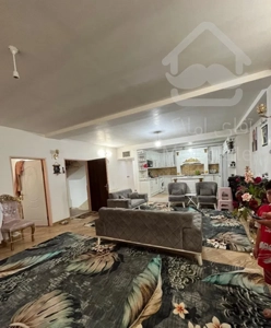 آپارتمان ۱۴۲ متری /شهرک فجر/خانم تاجیک